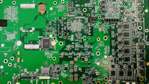 SMT貼片加工的設(shè)備有哪些，裸手操作有什么影響？-上海PCB抄板-SMT貼片加工